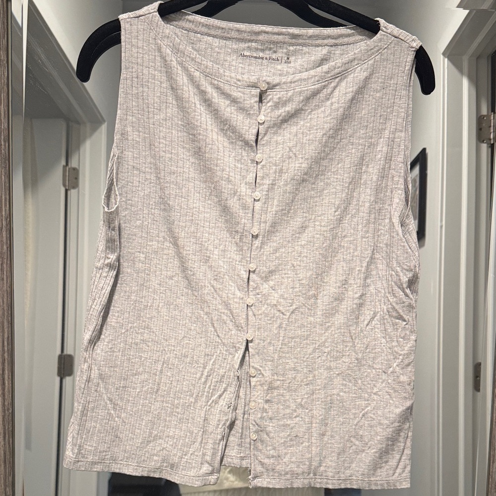 Abercrombie & Fitch Light Gray Button-Down Blouse